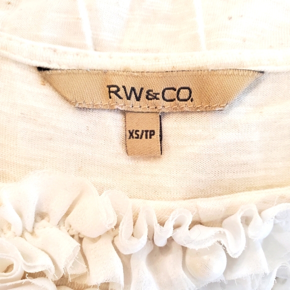 Elegant lightweight top w/ ruffles and pearl like beads. Stretchy. - Picture 8 of 10